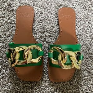 NEVER WORN! Zara Green and Gold Chain Slide Sandals